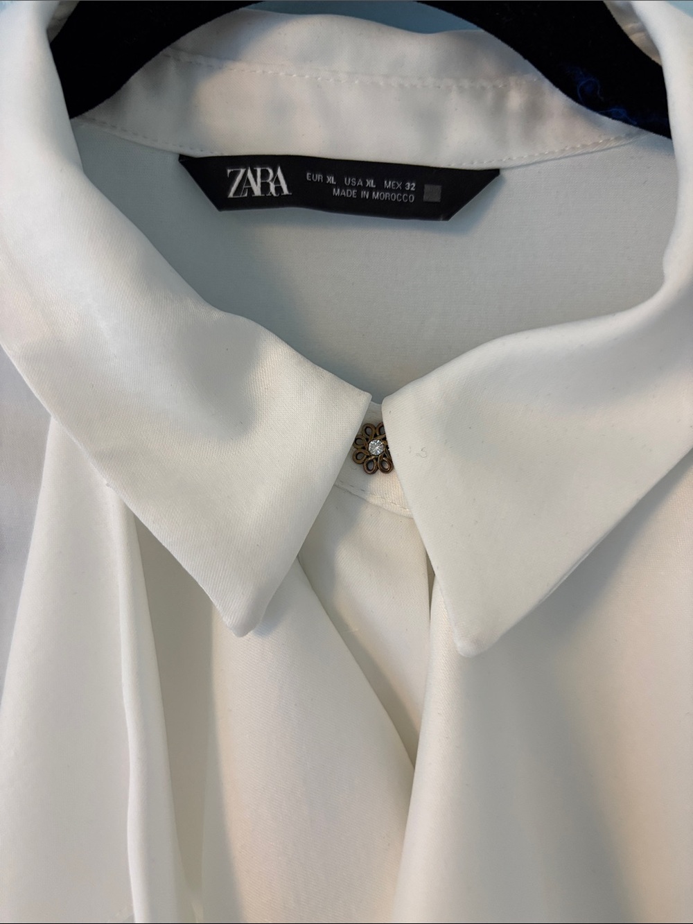 Zara Cream Ruffle Front Button-Down Blouse - Picture 2 of 6